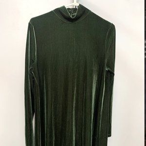 Simons Icone Silky Velvet Mock-Neck Green Dress (Women's L)